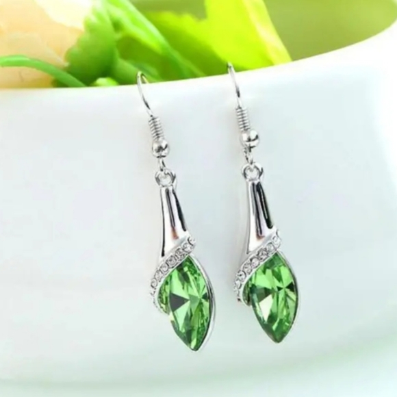 Green and Clear Dangle Earrings - Picture 2 of 8